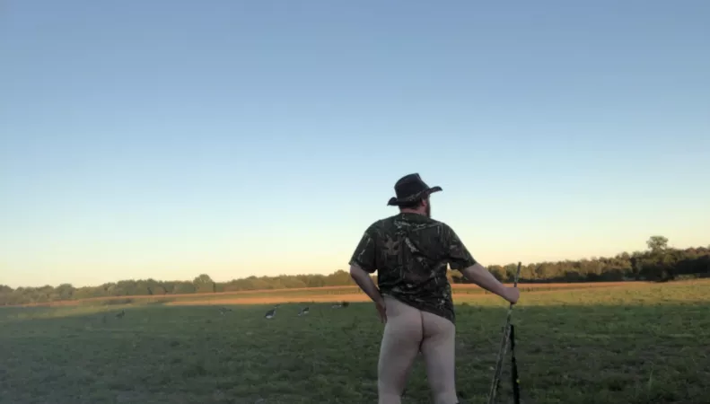 Anyone wanna join me for a hunting trip? by paulb97