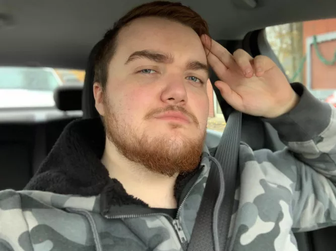 anyone wanna play some dbd or apex? by BigBoysDoItBetter