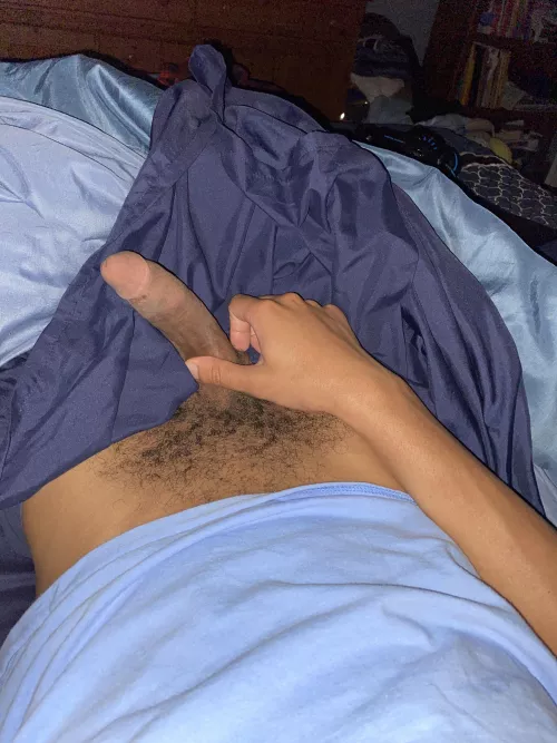 Anyone wanna play with me?😉 by bb24680