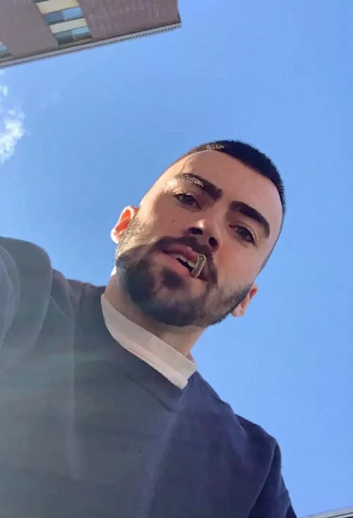 anyone wanna smoke with me? by jamesmd1