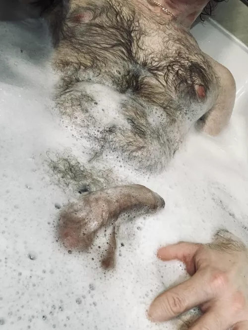 Anyone wanna towel down this fur…? by AllerixDominus