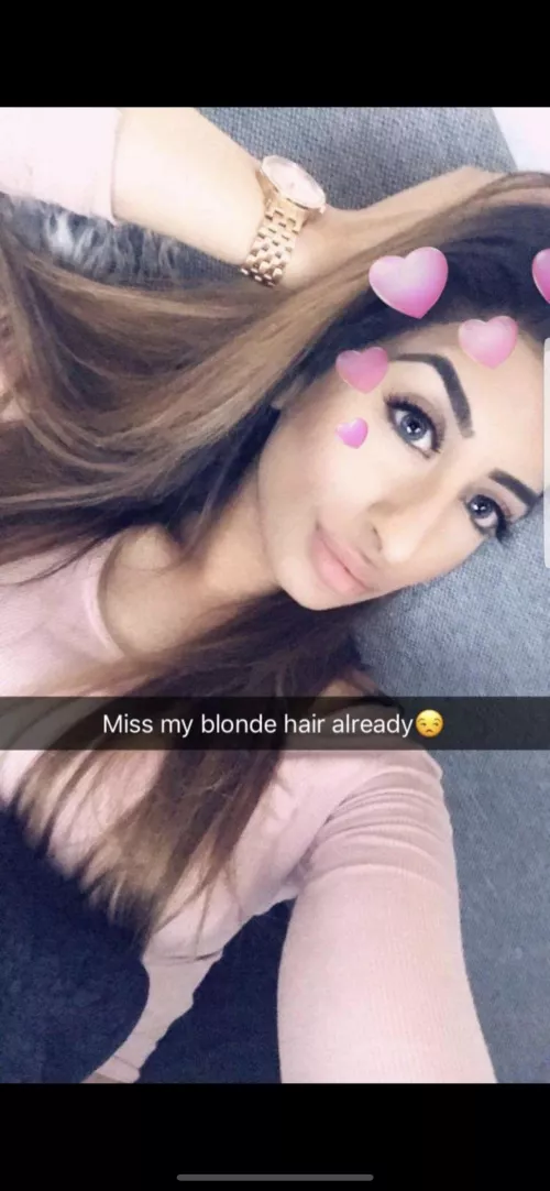 Anyone wanna tribute her? Message me for nudes if u want by Hot_Sign_5110