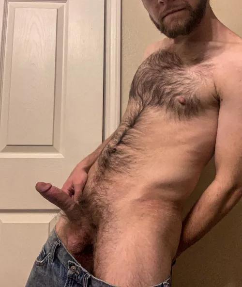 anyone wanna warm up with me? by QuantityNaive9107