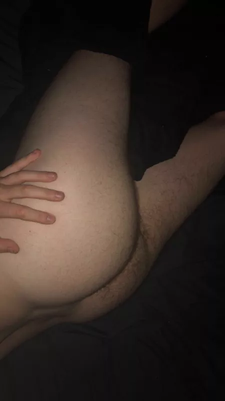 Anyone want a piece? 🍰 by KQLYfornication