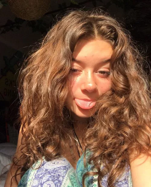 Anyone want to cock trib her? Send cock trib to kik johnny193820 for more pics of her by johnny16572