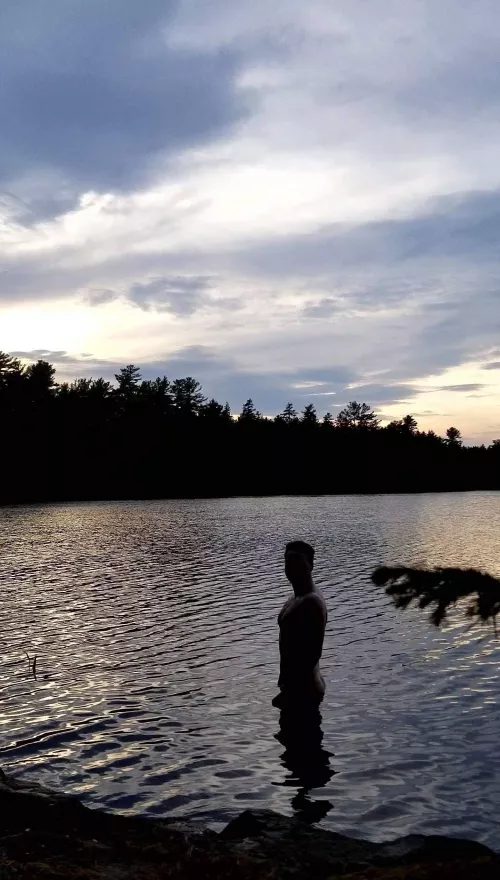 Anyone want to come in with me? by ExhibitionistScience