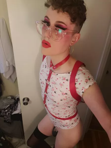 Anyone want to control, expose and humiliate me online for fun? Looking for someone creative here. Message me. by JesseLaCroixxx