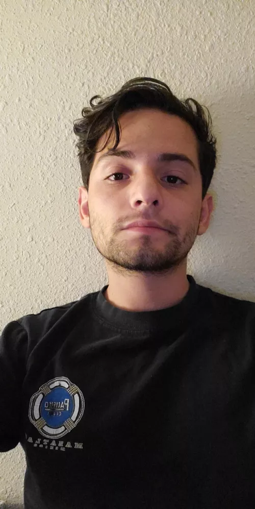 Anyone want to go on a trip? 🥺👉🏼👈🏼 by Justsignin67