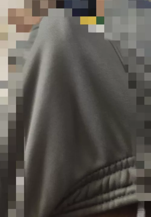 Anyone wants a big dick? Hmu if you want one [image] by Altruistic-Pea-7404