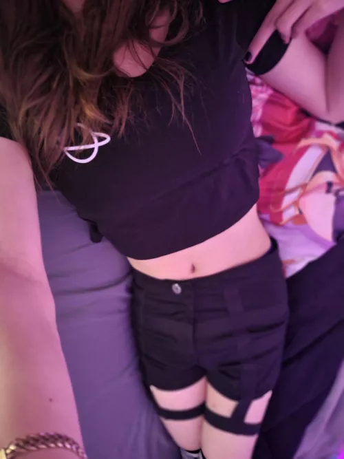 Anyone wants to come and cuddle with me? by Puggles66