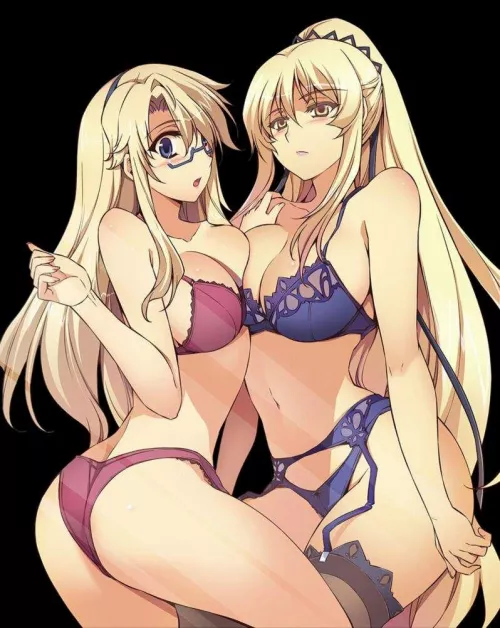 Aoi Cassandra and Satellizer L. Bridget In underwear (Freezing) by Sitris-Whiterose