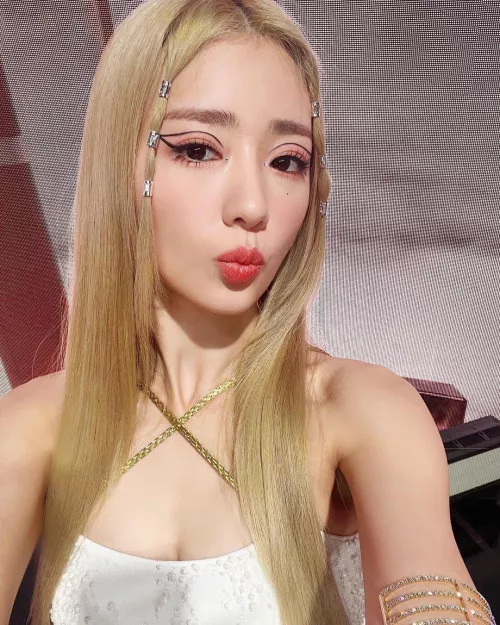 Apink - Bomi by Teudoongies