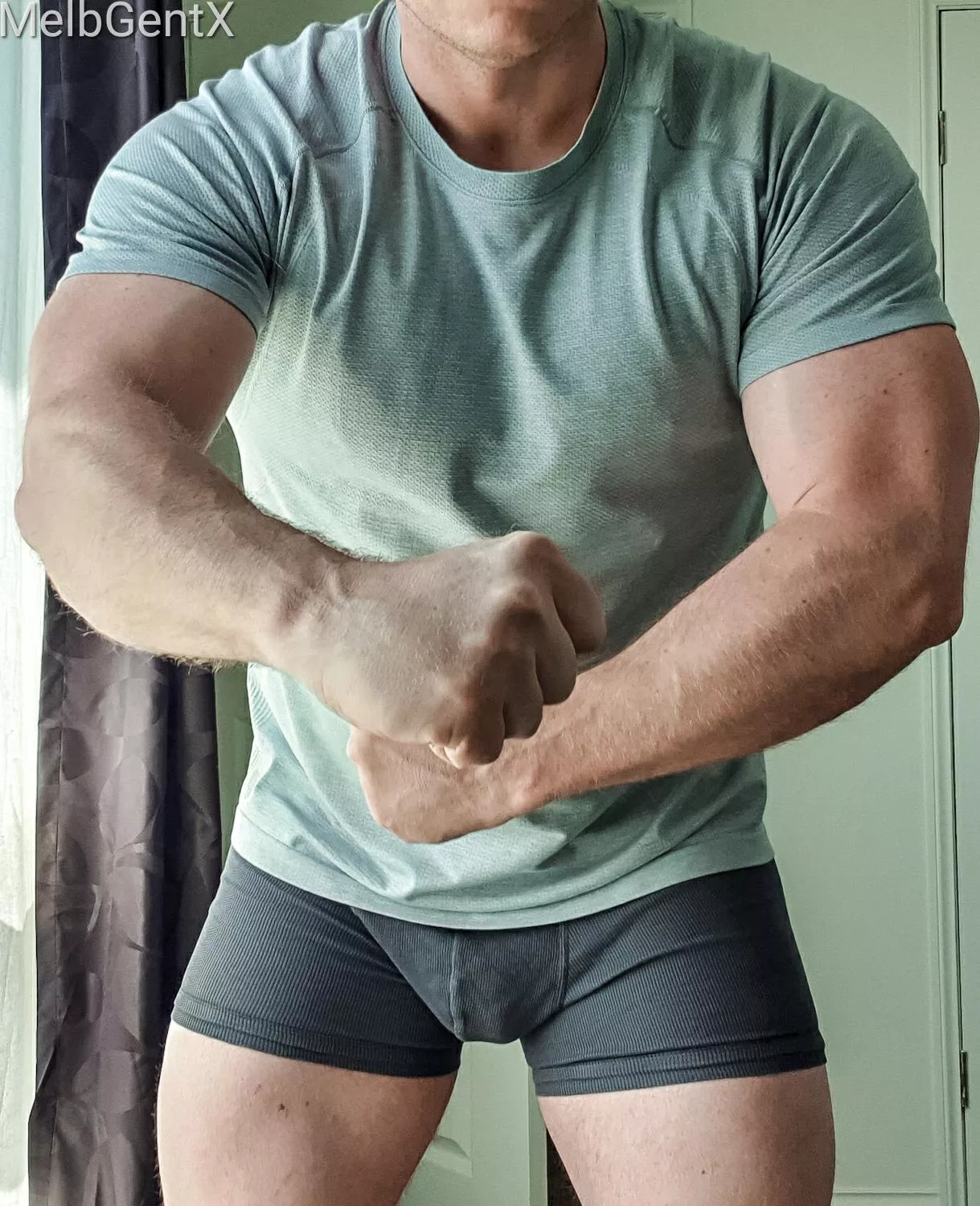 Apparently forearms can be porn too. So here's mine 🇦🇺 posted by MelbGentX