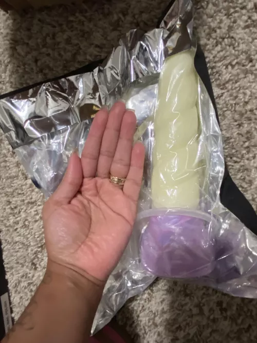 Apparently I didn’t read the fine print and this is small…. How big is XL then (O . O) by MedusaKali