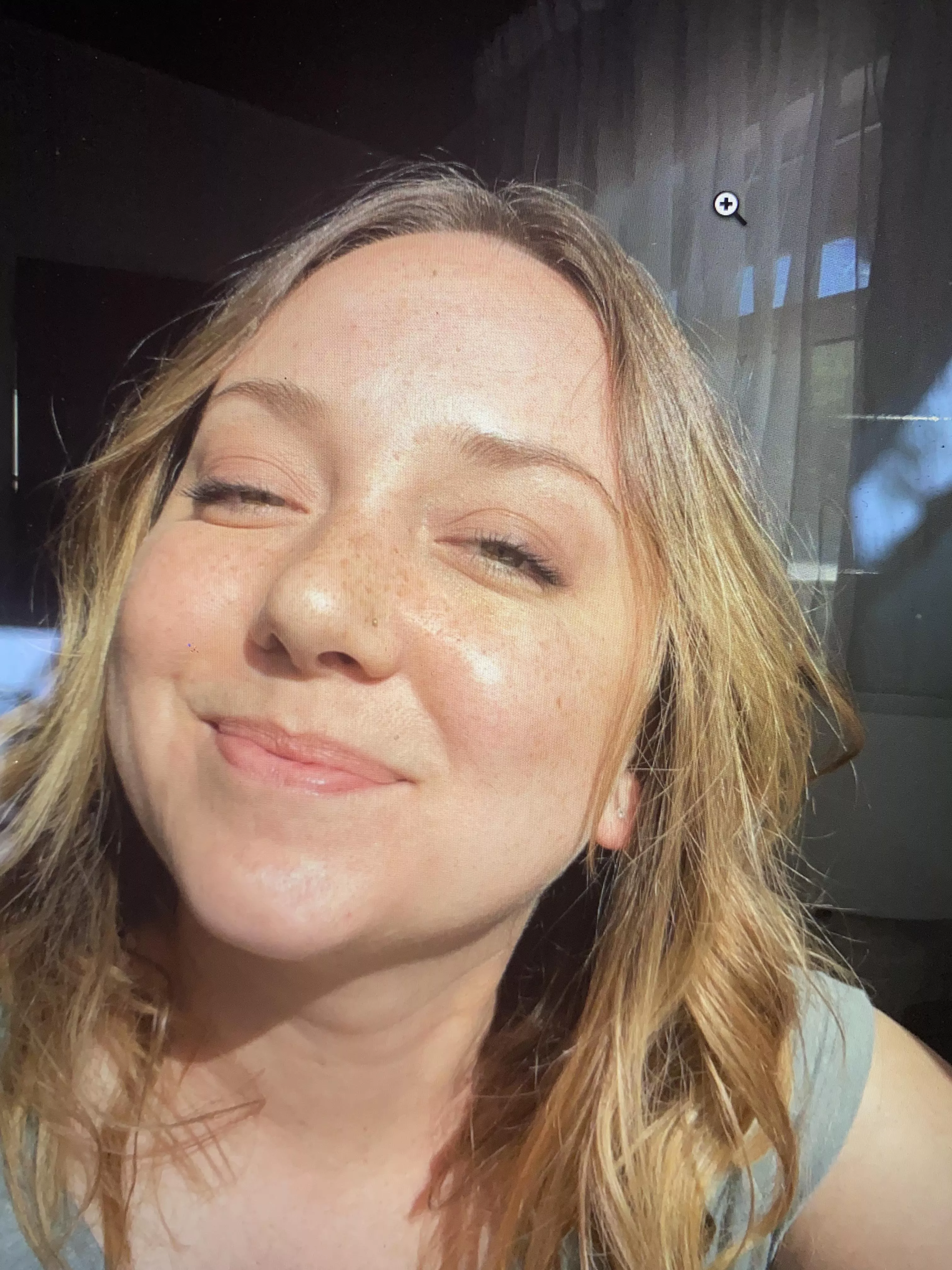 appreciation post for the NEW remy from a lucky-as-fuck custom purchaser. i love this woman’s milfy body posted by thowawayjj