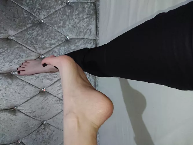 Arches that are seriously too hot to handle. by GoddessFK