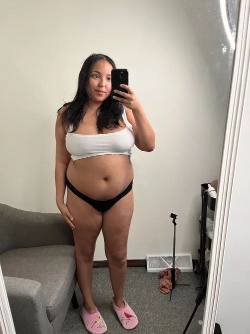 Are causal mirror selfies cool with you? by leftistbitch25