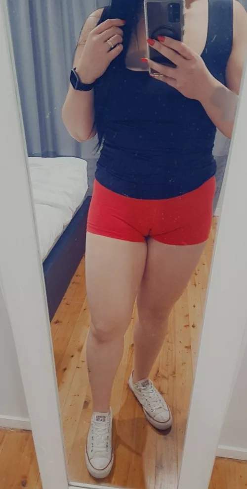 Are my shorts too tight? by ThicAznSlut_