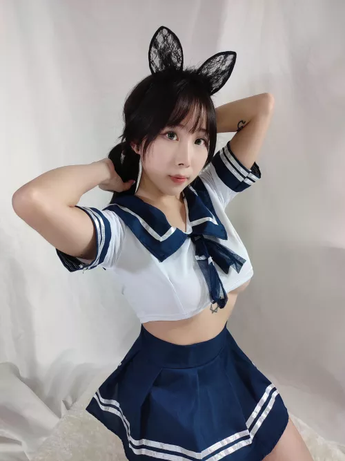 Are school girl uniforms your thing? uwu by mirridarling