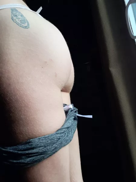 Are side bootays a thing? by G0ddessm0mmy