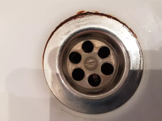 Are the rules regularly enforced here, or has this sub gone down the plug hole? Sick of seeing spam on this sub. by thepianointhebathtub