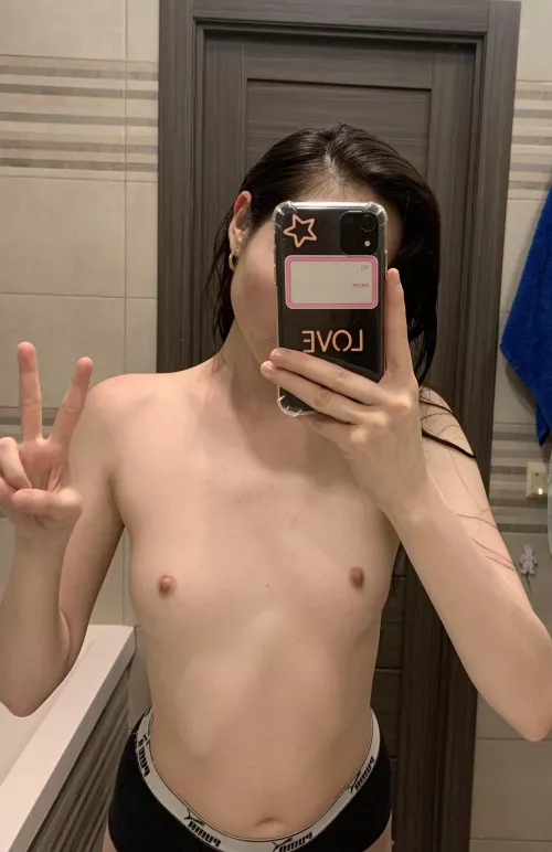 Are u a sucker for small tits like mine ? by oh_danix