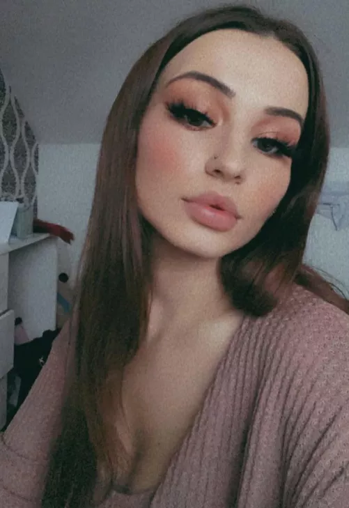 Are you alright in your cage? by OliviaPerezz