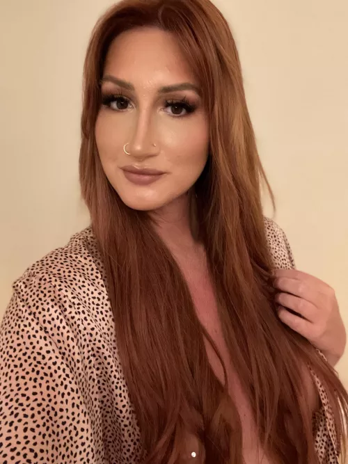 Are you coming to bed? by sofialilyxoxo