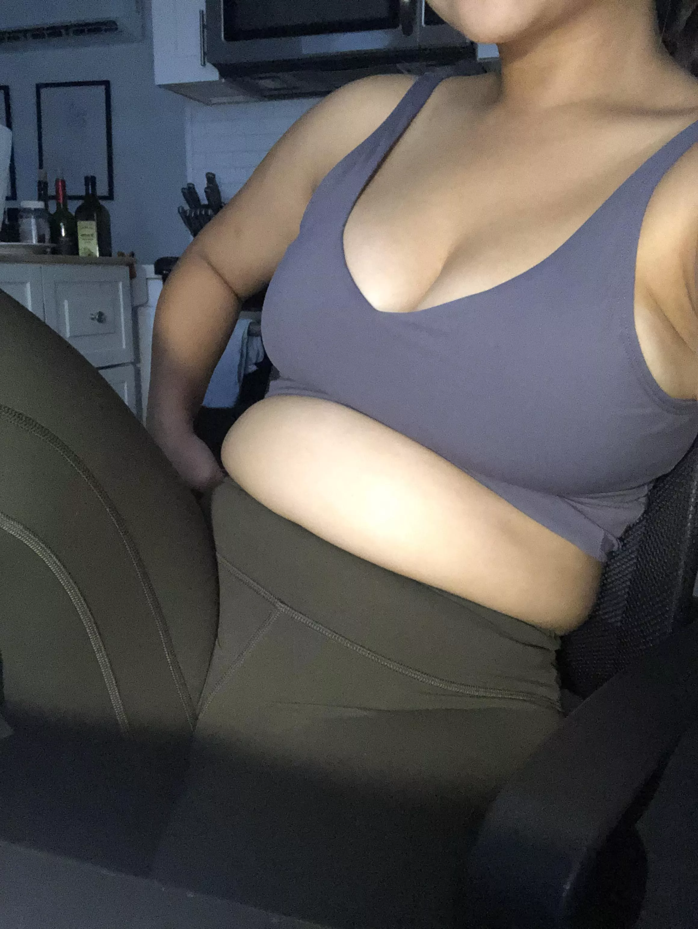 Are you down for a chubby Asian ? 🥰 more cushion for the pushin posted by azn_mami