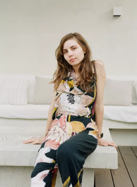 Are you following me on Instagram? Link in comments by liararoux