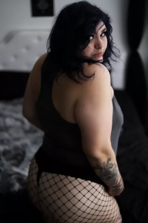 Are you looking at my butt? 😏 by babeautiful22