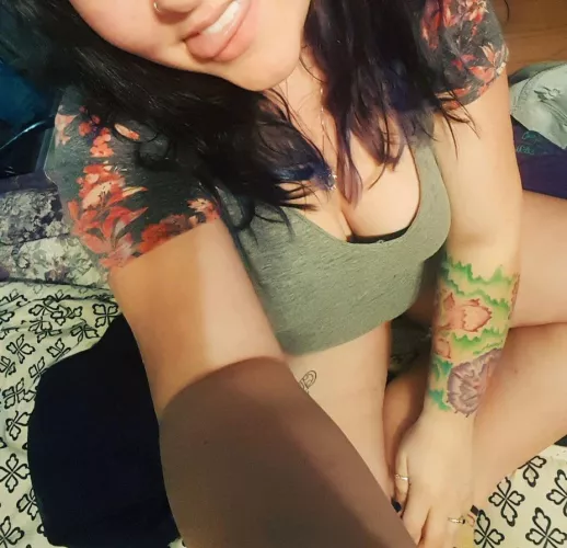 Are you one of the guys fucking my 26 year old slut gf? We're from the east coast by jrep91