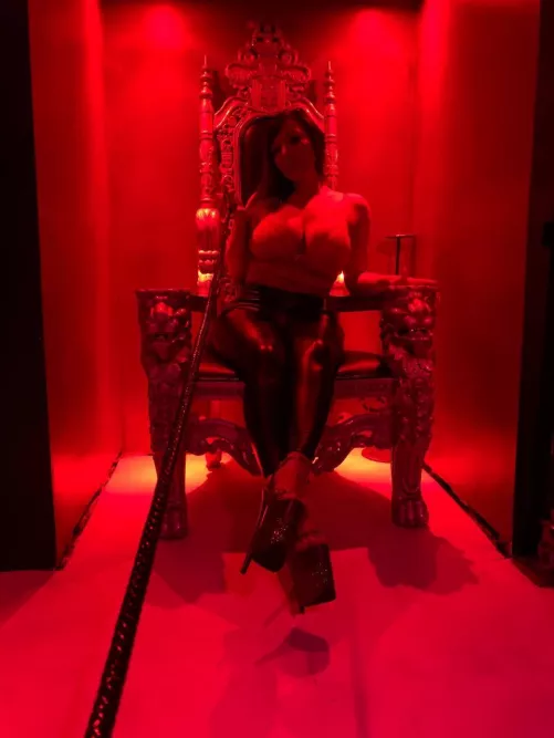 Are you ready to worship Mistress, loser boy? by Mistresssaharanoir