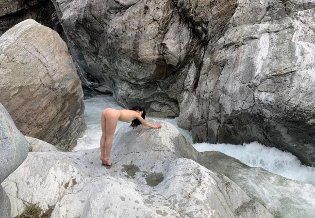 are you spying on me? by missmaikox