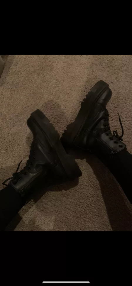 Are you worthy? by maitresseaubrey