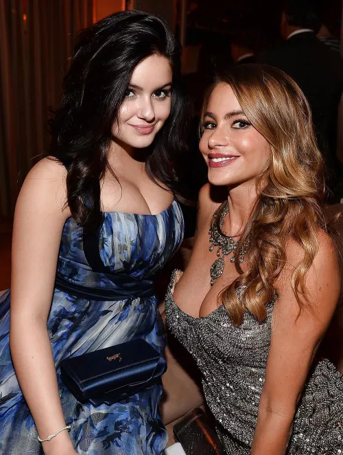 Ariel Winter and Sofia Vergara by vagabond_demon