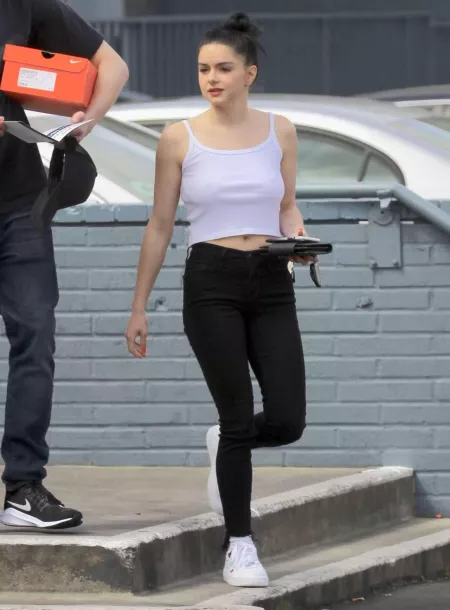 Ariel Winter by DiosMioMan2