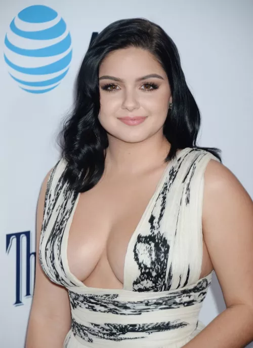 Ariel Winter by bbc4celeb