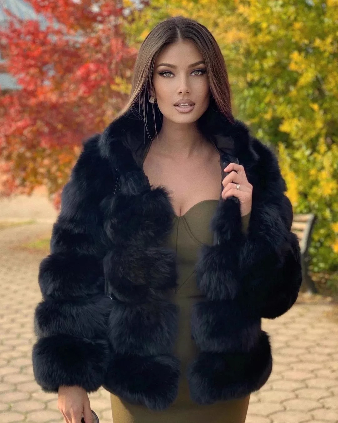 Arina Bernardini Drozdetckaia posted by BOOOOOOOBIES