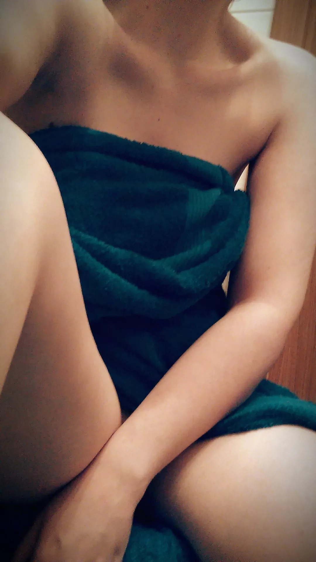 Arm in the way posted by Still_made_sense