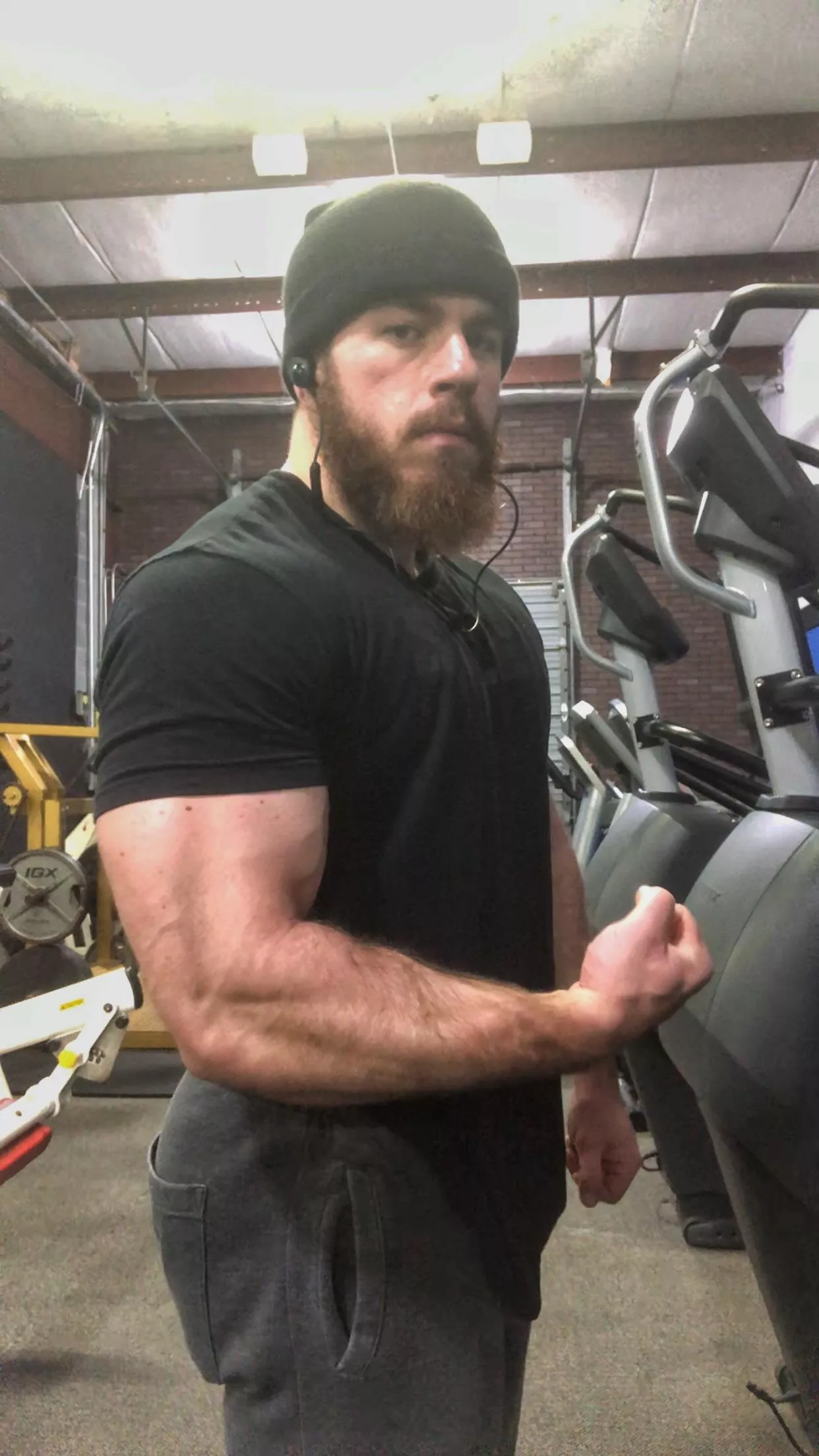 Arm porn! posted by djtdjt1392