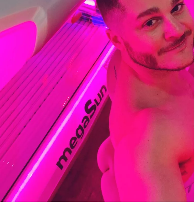 Armacost Armacost - American Reality TV Persoanlity and Vlogger posted by Scooby-Dooby-Do