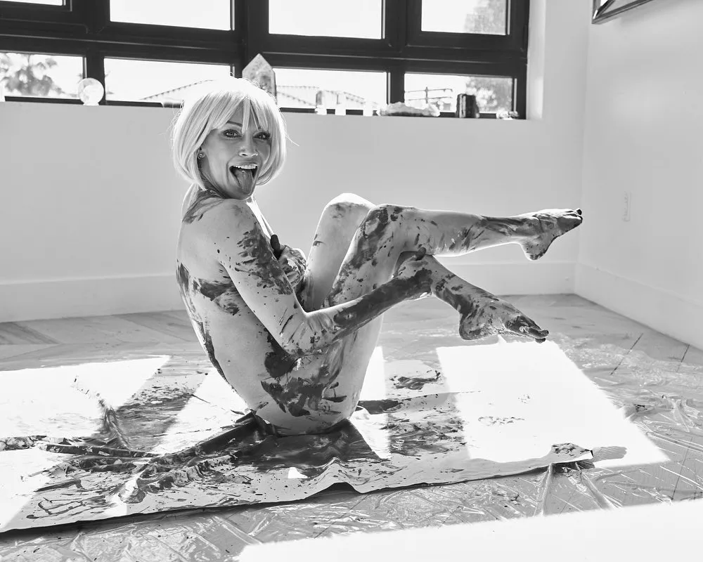 [Arrow] Katie Cassidy posted by lovethemcelebs