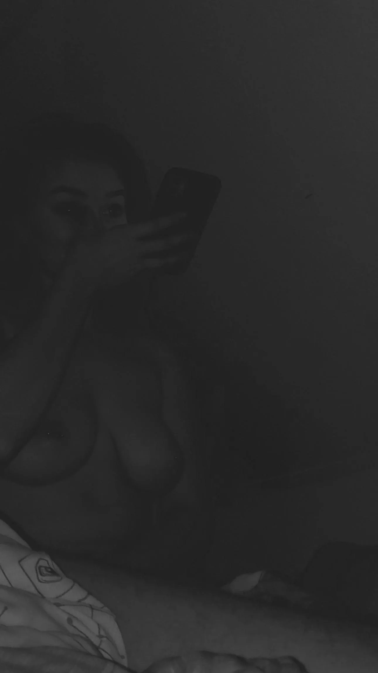 Artsy b & w 😊 posted by palefuntoy