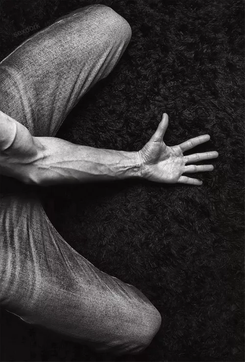 Artsy Forearm Porn by sexdork