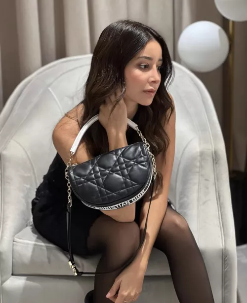 Aseel Omran by curiousbowling