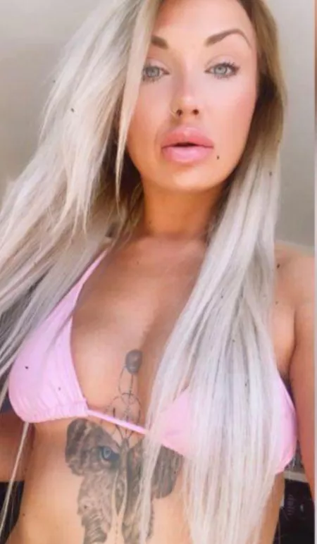 Ashleigh by Englishgenttleman