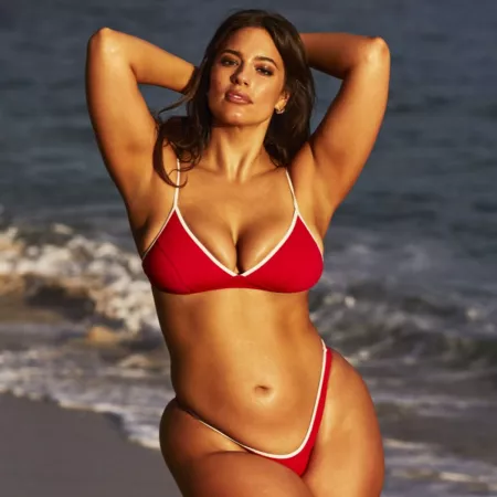 Ashley Graham by biological_tree