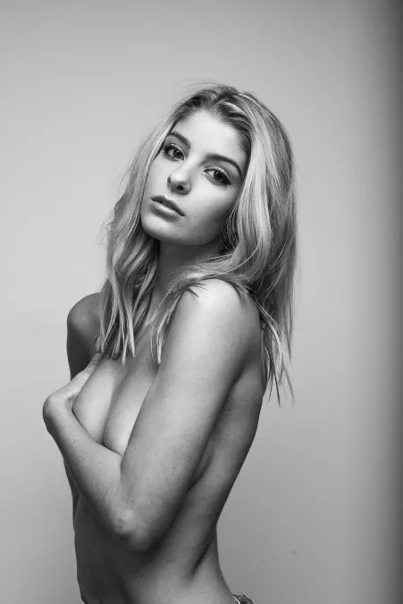 Ashley Marie Dickerson by tdx112