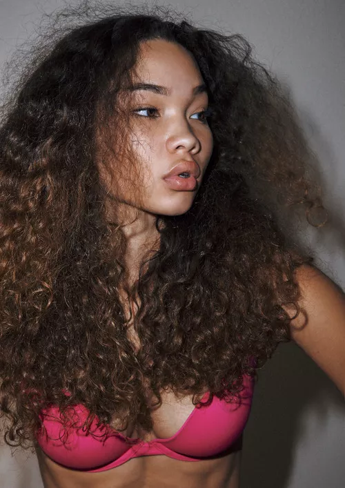 Ashley Moore posted by iMakeSense